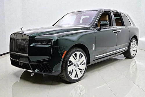 
           New 
        2026 Rolls-Royce Cullinan