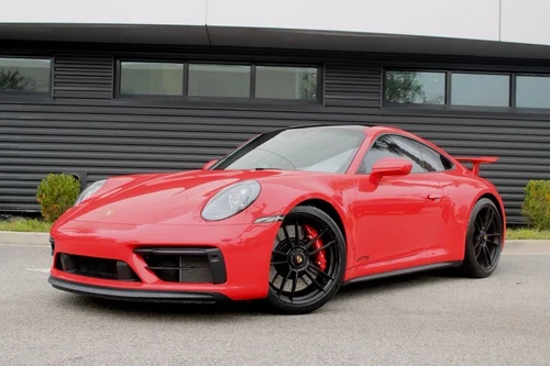 
           
        2024 Porsche 911 Carrera GTS