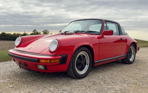 
           
        1987 Porsche 911 Carrera Targa
