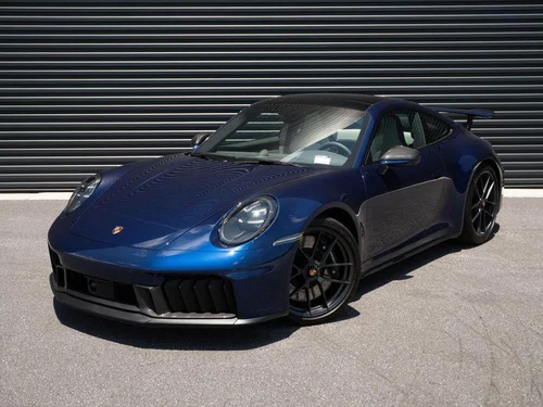 
           
        2026 Porsche 911 Carrera GTS