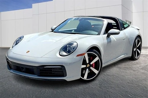
           
        2021 Porsche 911 Targa 4S