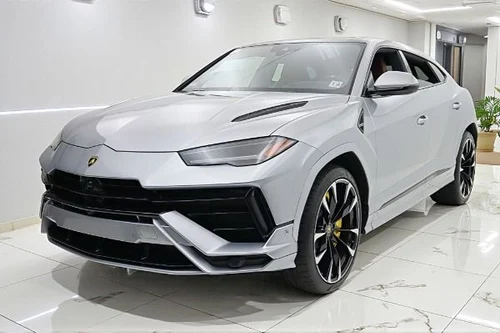 
           
        2024 Lamborghini Urus