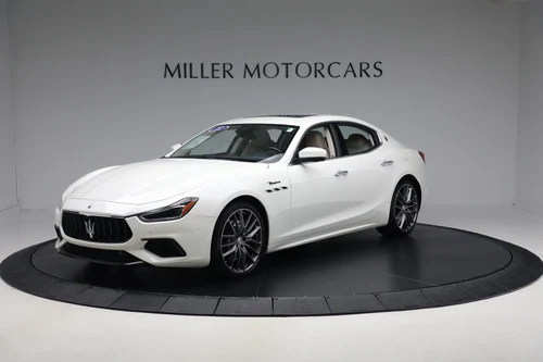 
           
        2022 Maserati Ghibli Modena Q4