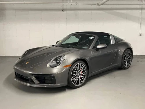 
           
        2022 Porsche 911