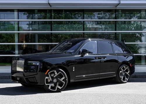 
           New 
        2026 Rolls-Royce CULLINAN BLACK BADGE