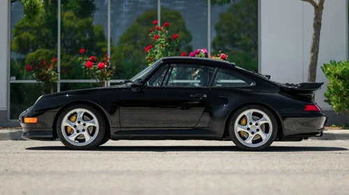 
           
        1997 Porsche 911 Turbo S