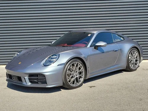 
           
        2025 Porsche 911