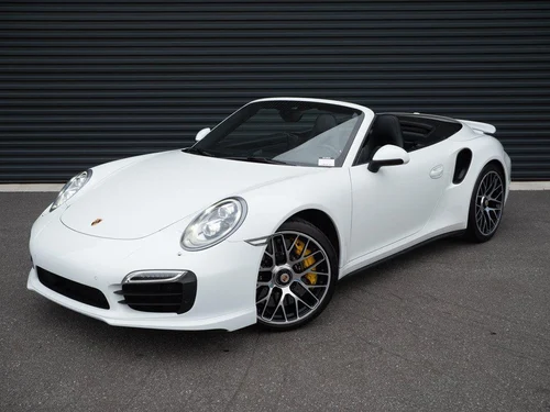 
           
        2015 Porsche 911 Turbo S
