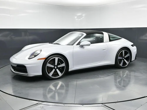 
           
        2026 Porsche 911 Targa 4S