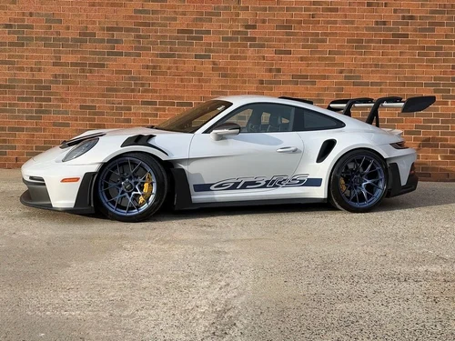 
           
        2025 Porsche 911 GT3 RS