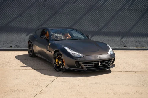 
           
        2018 Ferrari GTC4Lusso V12