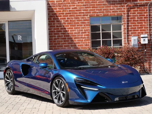 
           
        2023 McLaren Artura Performance