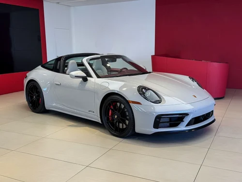 
           
        2022 Porsche 911 Targa 4S