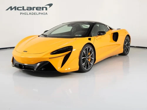 
           New 
        2026 McLaren Artura