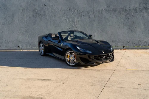 
           
        2019 Ferrari Portofino Base