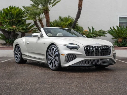 
           New 
        2026 Bentley Continental GTC Azure
