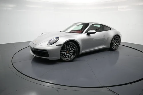 2022 Porsche 911 Carrera