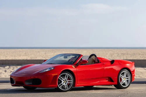 
           
        2006 Ferrari F430