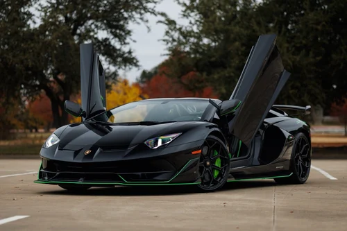 
           
        2021 Lamborghini Aventador SVJ Roadster