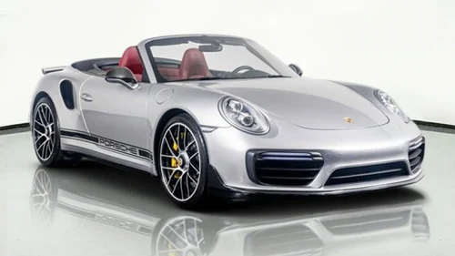 
           
        2019 Porsche 911