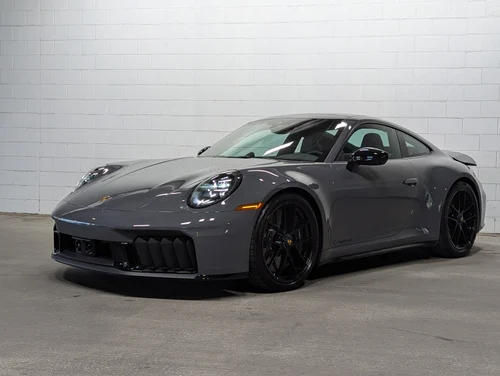 
           New 
        2025 Porsche 911 Carrera 4 GTS