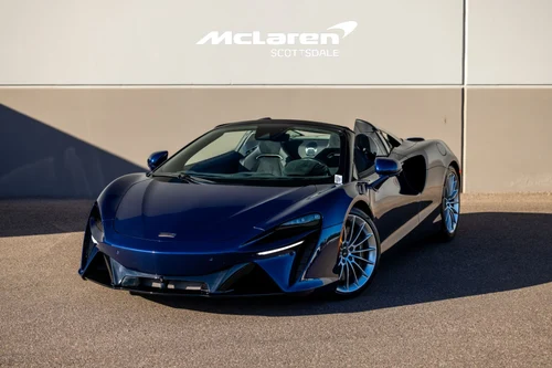 
           
        2025 McLaren ARTURA SPIDER
