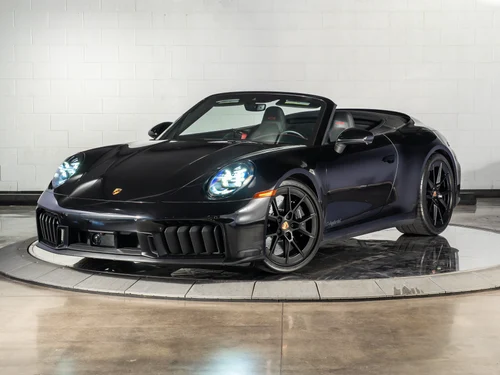 
           
        2025 Porsche 911 Carrera 4 GTS