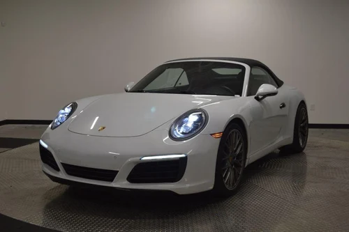 
           
        2019 Porsche 911 Carrera