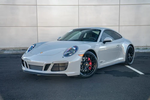 
           
        2018 Porsche 911 Carrera GTS