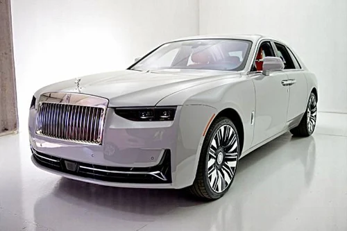 
           
        2025 Rolls-Royce Ghost