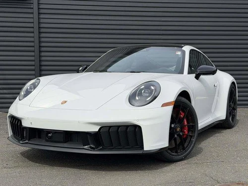 
           
        2026 Porsche 911 Carrera GTS