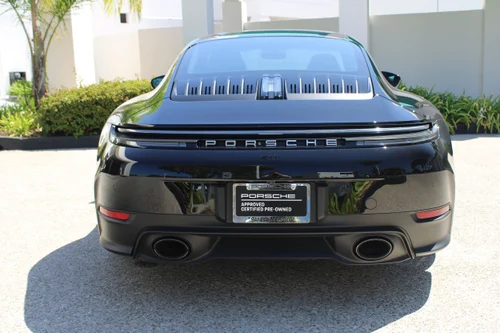 
           
        2026 Porsche 911 Carrera 4S