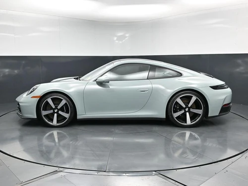 
           
        2026 Porsche 911 Carrera 4S