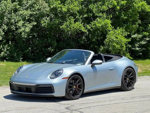 
           
        2020 Porsche 911