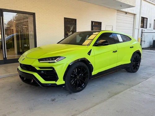 
           
        2022 Lamborghini Urus Base