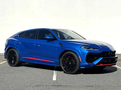 
           
        2025 Lamborghini Urus SE