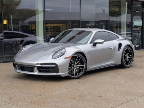 
           
        2021 Porsche 911