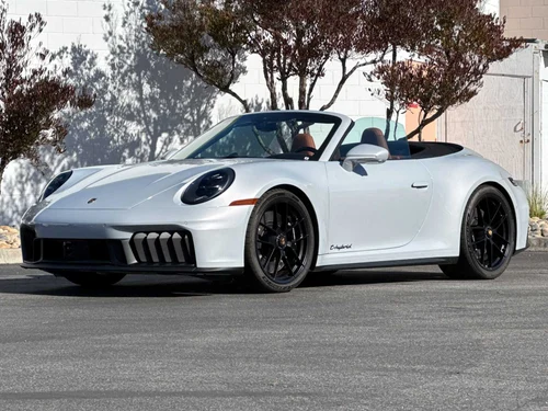 
           
        2025 Porsche 911 Carrera GTS
