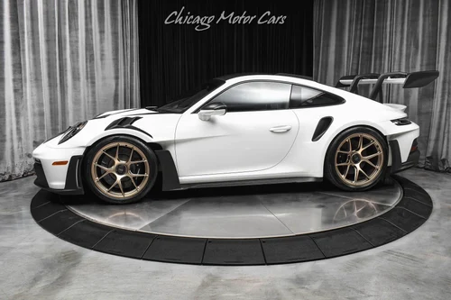 
           
        2023 Porsche 911