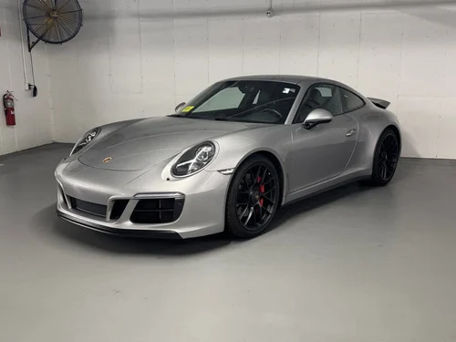 2018 Porsche 911 Carrera GTS