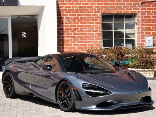 
           New 
        2025 McLaren 750S