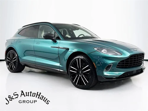 
           
        2022 Aston Martin DBX Base