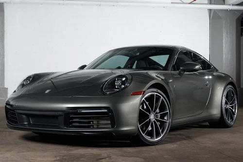 
           
        2021 Porsche 911 Carrera
