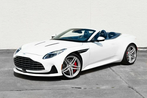 
           
        2025 Aston Martin DB12 VOLANTE