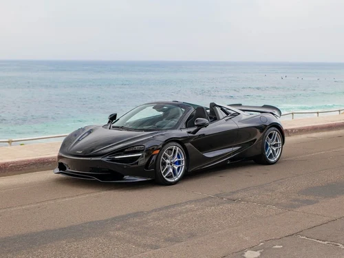 
           New 
        2026 McLaren 750S