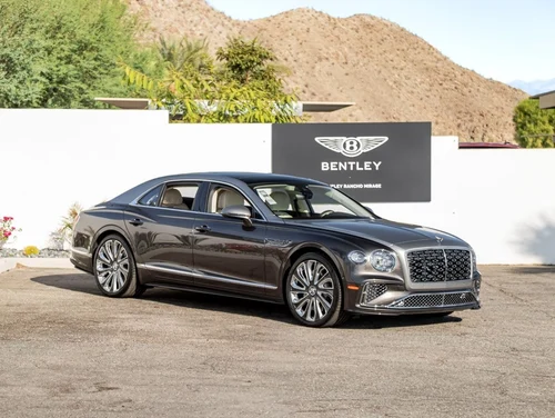 
           New 
        2025 Bentley Flying Spur