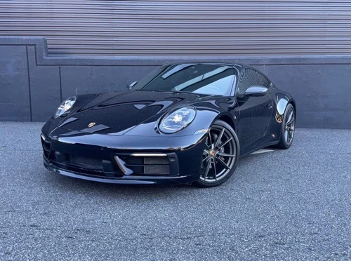 
           
        2024 Porsche 911 Carrera T