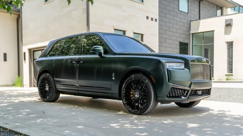
           
        2025 Rolls-Royce CULLINAN