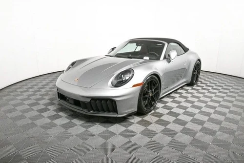 
           
        2025 Porsche 911 Carrera 4 GTS