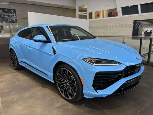 
           New 
        2025 Lamborghini Urus SE